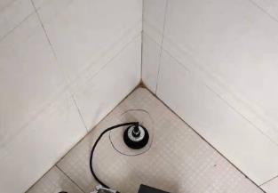 南宁卫生间漏水维修之 loft 夹层储藏室毗邻暗管渗水哪家好，推荐诚匠小爱修缮